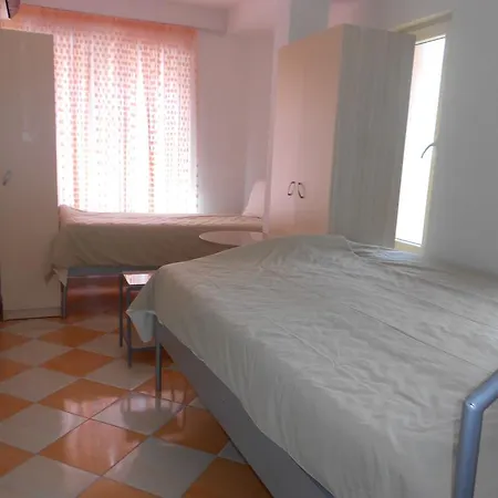 Guest house Angel - Ohrid- *